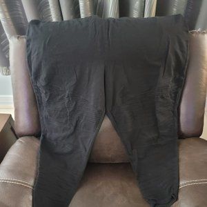 Torrid Premium Legging Size 6